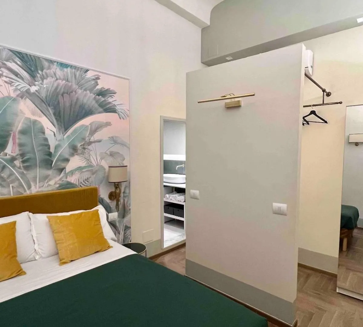 Apartment Pilastri - Attractions At Your Fingertips - Plus Florence