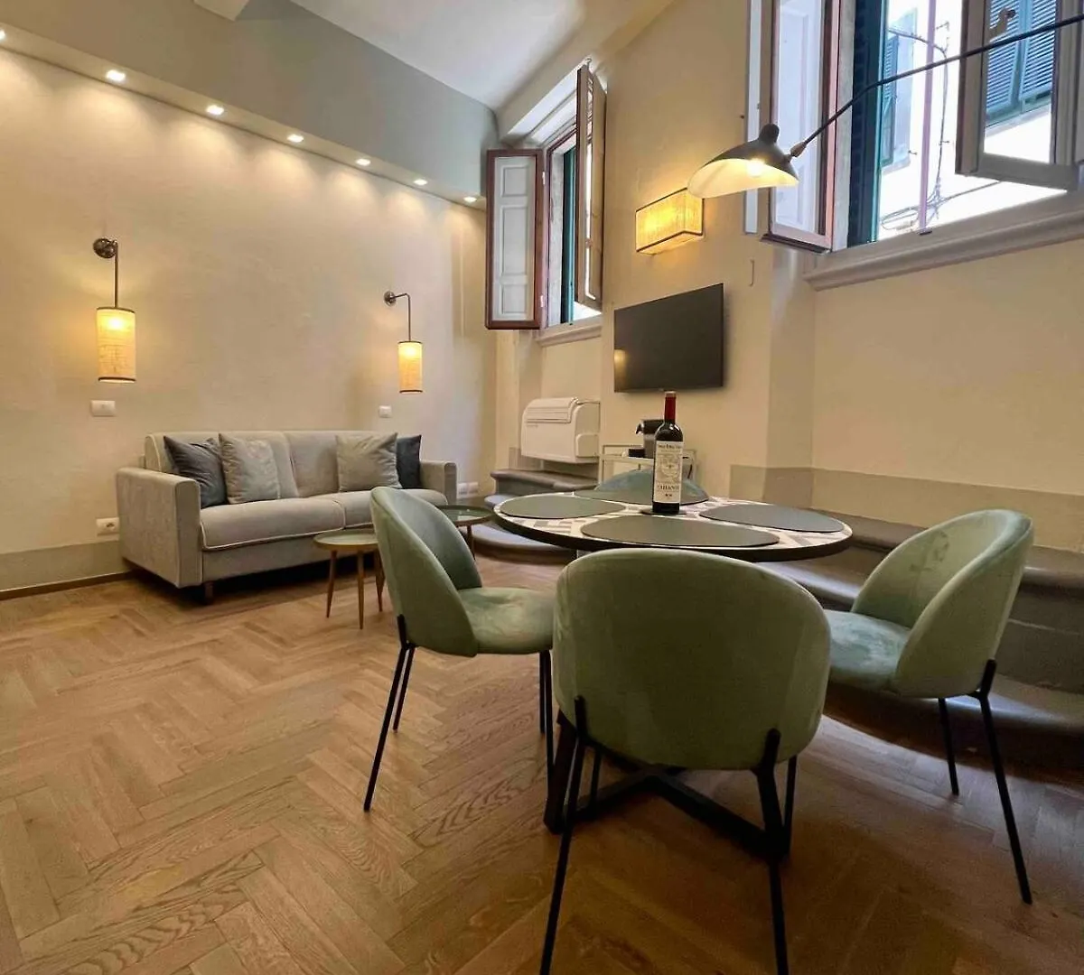 Apartment Pilastri - Attractions At Your Fingertips - Plus Florence
